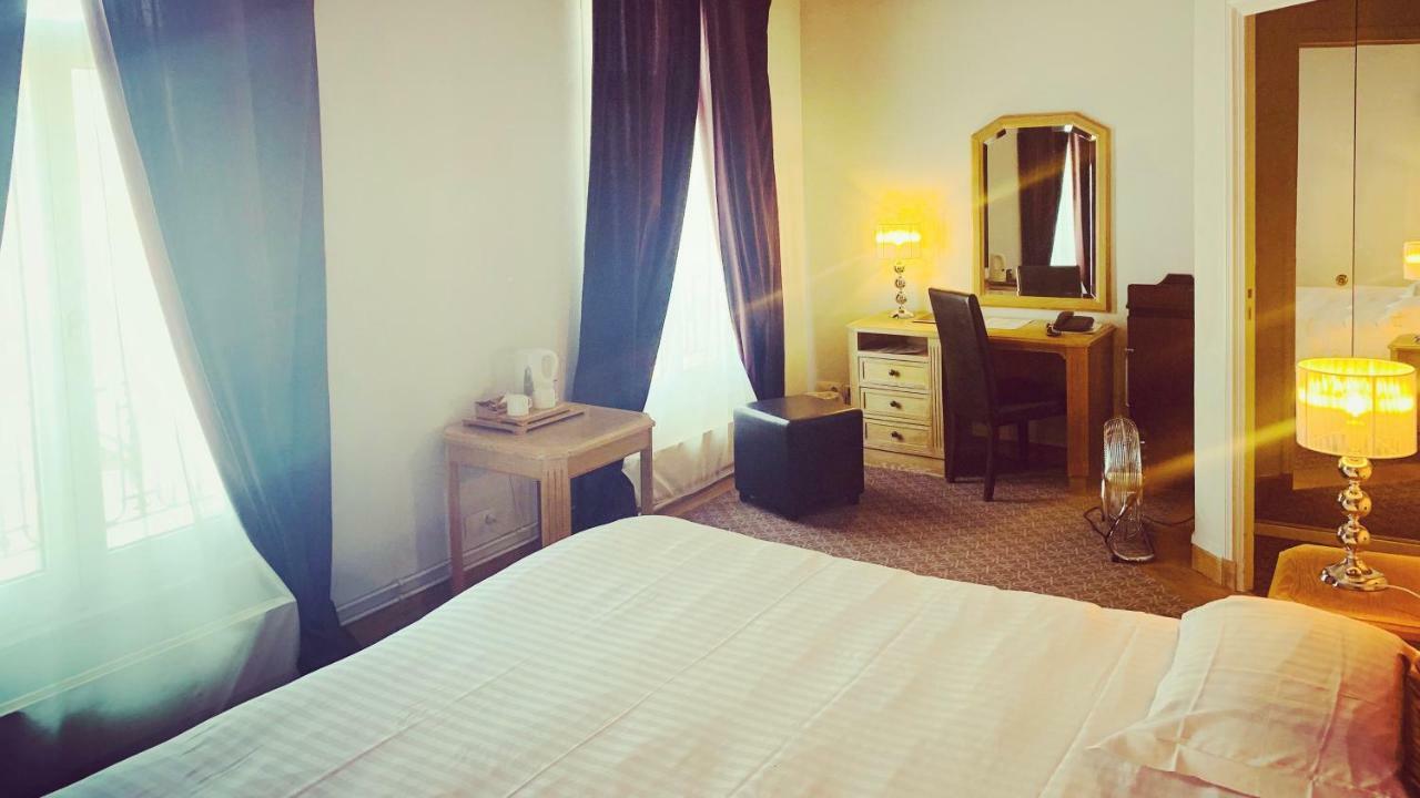 Le Grand Hotel Saint-Quentin  Cameră foto